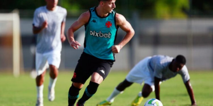 Assista os gols de Vasco 5 x 1 Tupi