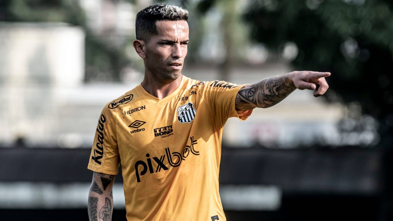 Entenda por que jogo entre Santos e Vasco é fundamental para os