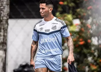 "Muito técnico" Jornalistas argentinos elogiam Gabriel Carabajal, reforço do Vasco