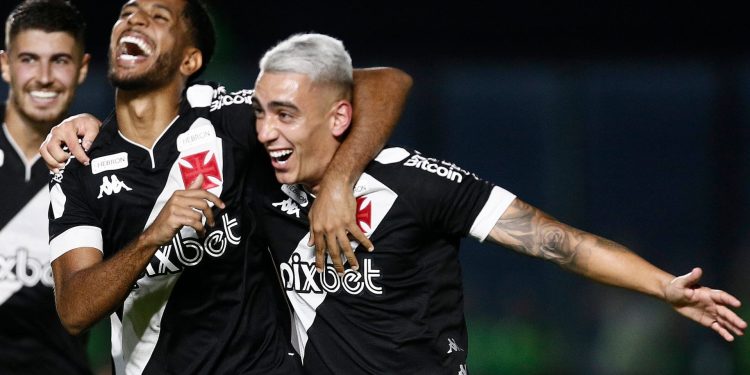 Pumita Rodríguez surpreende torcedores do Vasco após declaração