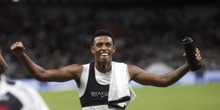 Revelado os motivos que fizeram Robson ser titular no Vasco
