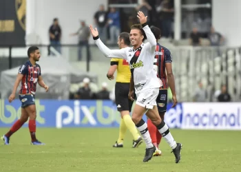 Vasco x Bahia onde assistir, prováveis escalações e todas informações