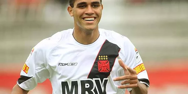 Vasco entrou em contato por Alan Kardec? Rodrigo Caetano abre o jogo