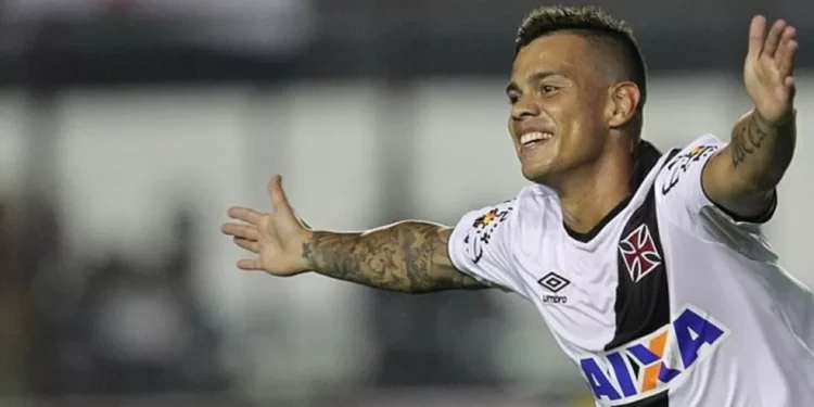 Ex-Vasco, Bernardo surpreende e fecha com clube carioca