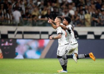 Elenco do Vasco tem a menor média de idade da Série A