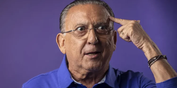 Galvão Bueno elogia o Vasco após vitória contra o Galo: "Mostrou força"