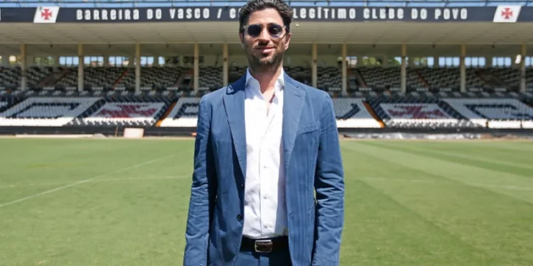 Vasco se movimenta no Mercado da Bola e tem novo alvo