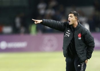 Maurício Barbieri corre risco de demissão? Jornalista explica