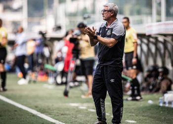 Cinco jogadores importantes do Santos viram dúvidas para jogo contra o Vasco; confira