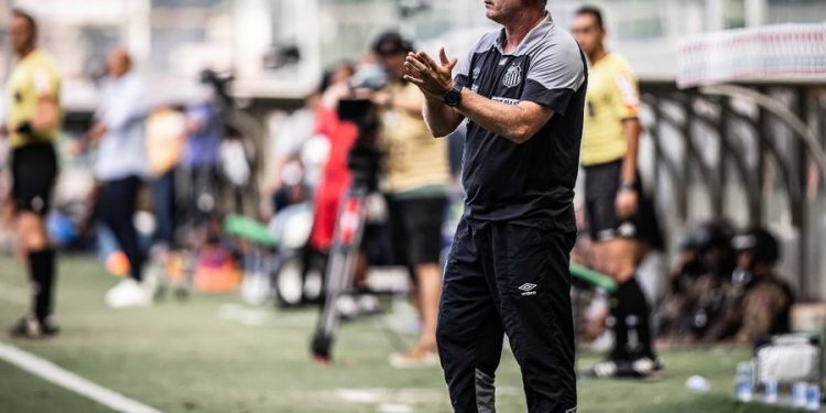Cinco jogadores importantes do Santos viram dúvidas para jogo contra o Vasco; confira