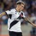Atacante do Vasco mostra suas credencias e torcida se anima