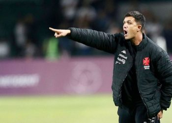 Barbieri pode fazer mudança radical no Vasco