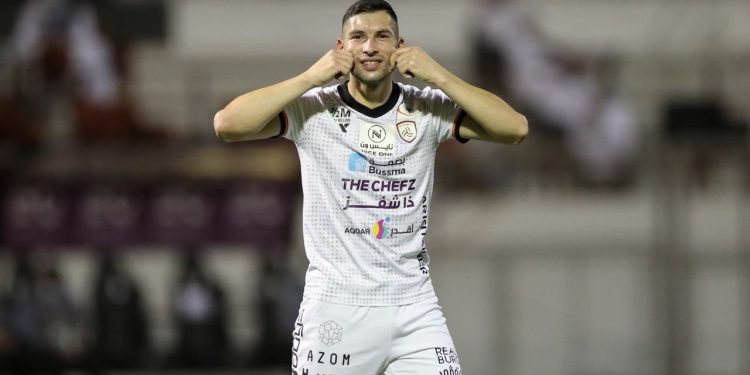 Camisa 10! Vasco volta a conversar com meia Cristian Guanca