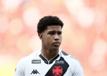 Dívida do Vasco com Andrey é mais complexa do que divulgada e advogado entrará com 4 ações distintas na Justiça