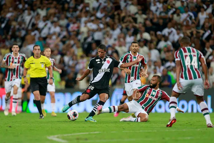 Fluminense X Vasco AO VIVO - Tempo Real - Papo Na Colina - Notícias Do ...