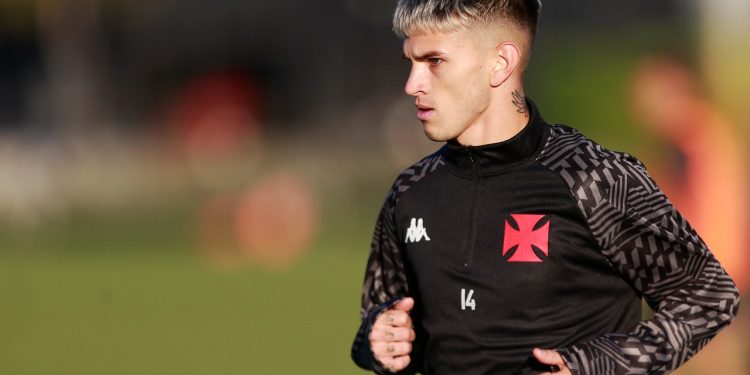 Motivo que faz Orellano ser reserva no Vasco é divulgado