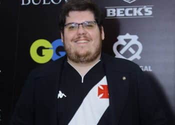 "Muito bom mesmo" Casimiro analisa atacante de Série A que foi cogitado no Vasco