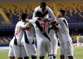 Paysandu surpreende e está perto de contratar jogador ex-Vasco, Cruzeiro e Internacional