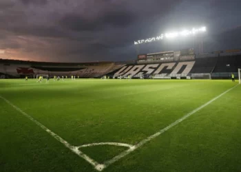 São Januário pode ficar quase 2 meses sem jogos do Vasco; entenda