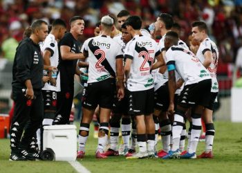 Vasco x Santos: onde assistir, prováveis escalações e todas informações