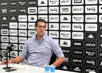 Vasco muda rota e aumenta prioridade na próxima janela; entenda