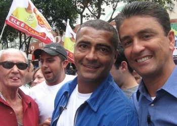 “Traidor” Romário não poupa palavras e define ex-amigo Bebeto