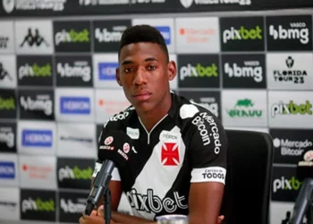 Léo revela dica para o Vasco não se abater após derrota contra o Bahia