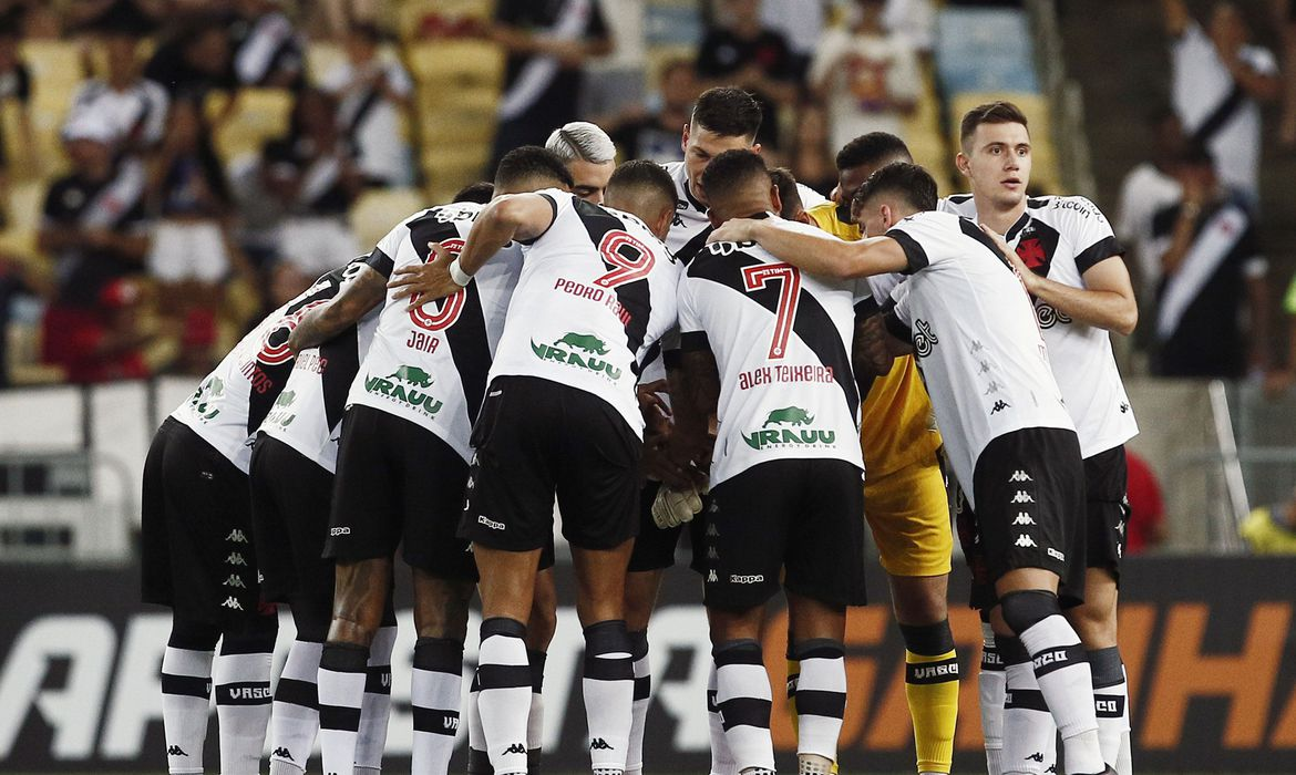 Vasco x Coritiba: confira onde assistir, prováveis escalações e mais  informações sobre o jogo pelo Brasileiro