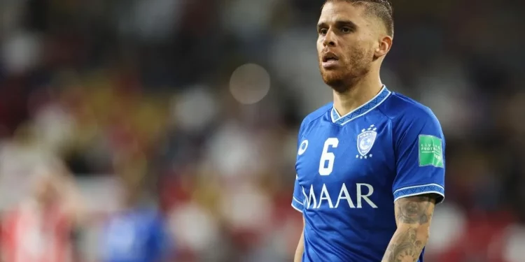 Clube brasileiro entra na frente do Vasco por Cuéllar, diz site