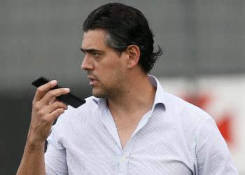 URGENTE! Vasco quer meia do Athletico-PR