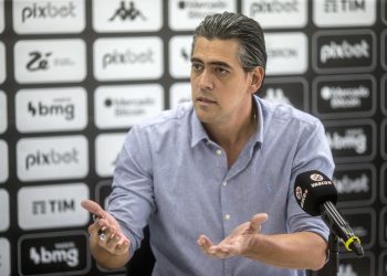 URGENTE! Vasco está muito perto de contratar meia do Bragantino