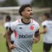 Gabriel Dias tenta retomada no Vasco e ganha respaldo do clube