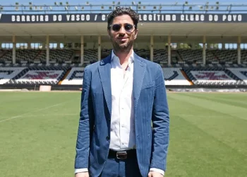 Vasco só vai contratar jogador de nome se a 777 liberar grana