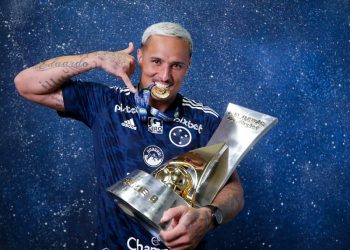 Atacante Edu não ficará no Cruzeiro e aguarda propostas