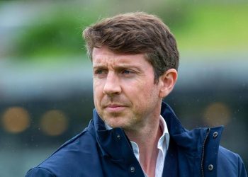 Conheça o técnico português Vasco Seabra, que foi oferecido ao Vasco