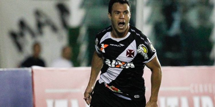 Ex-Palmeiras, Grêmio e Vasco tem ordem de prisão por não pagamento de pensão