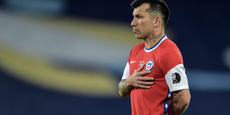 Gary Medel é o novo reforço do Vasco