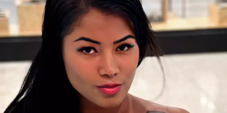 Musa do Vasco promete conteúdo adulto aos jogadores para livrar time do rebaixamento