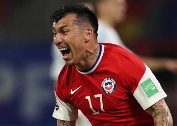 Vasco prepara apresentação de Gary Medel em jogo sem torcida