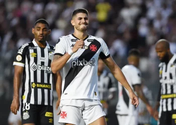 Possível punição pode fazer Vasco perder até mando de campo