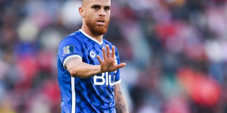 Reviravolta afasta Cuéllar do Corinthians Vasco e Inter seguem de olho