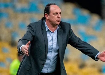 Vasco: Problema interno pode melar chegada de Rogério Ceni