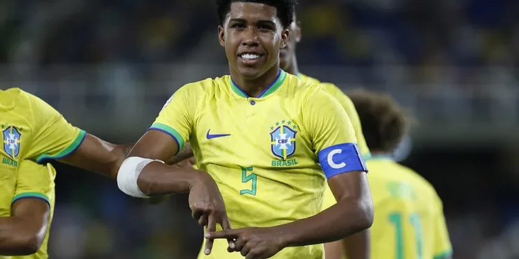 Vasco aguarda Andrey Santos após o Mundial Sub-20