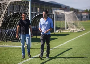 Vasco: entenda os motivos que faz a 777 não concordar com demissões imediatas