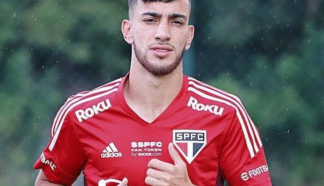 Vasco procurou atacante polêmico ex-São Paulo