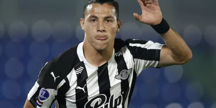 Apesar de bons números com Ramón Díaz, Sebastián Ferreira ainda não marcou em 2023