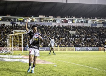 Riquelme, do Vasco, será emprestado a clube europeu