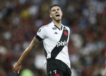 Pedro Raul se despede de jogadores do Vasco e vai assinar com Toluca