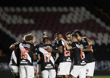 Vasco supera 78% de risco de rebaixamento