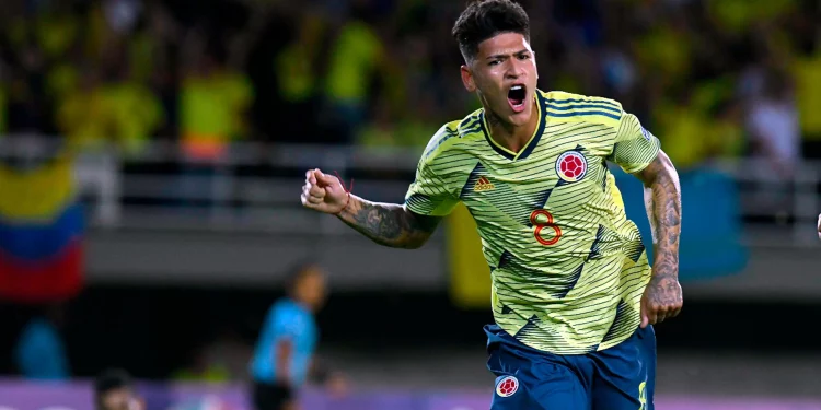 Vasco: Empresário de Carrascal abre o jogo sobre possibilidade de meia atuar no Brasil